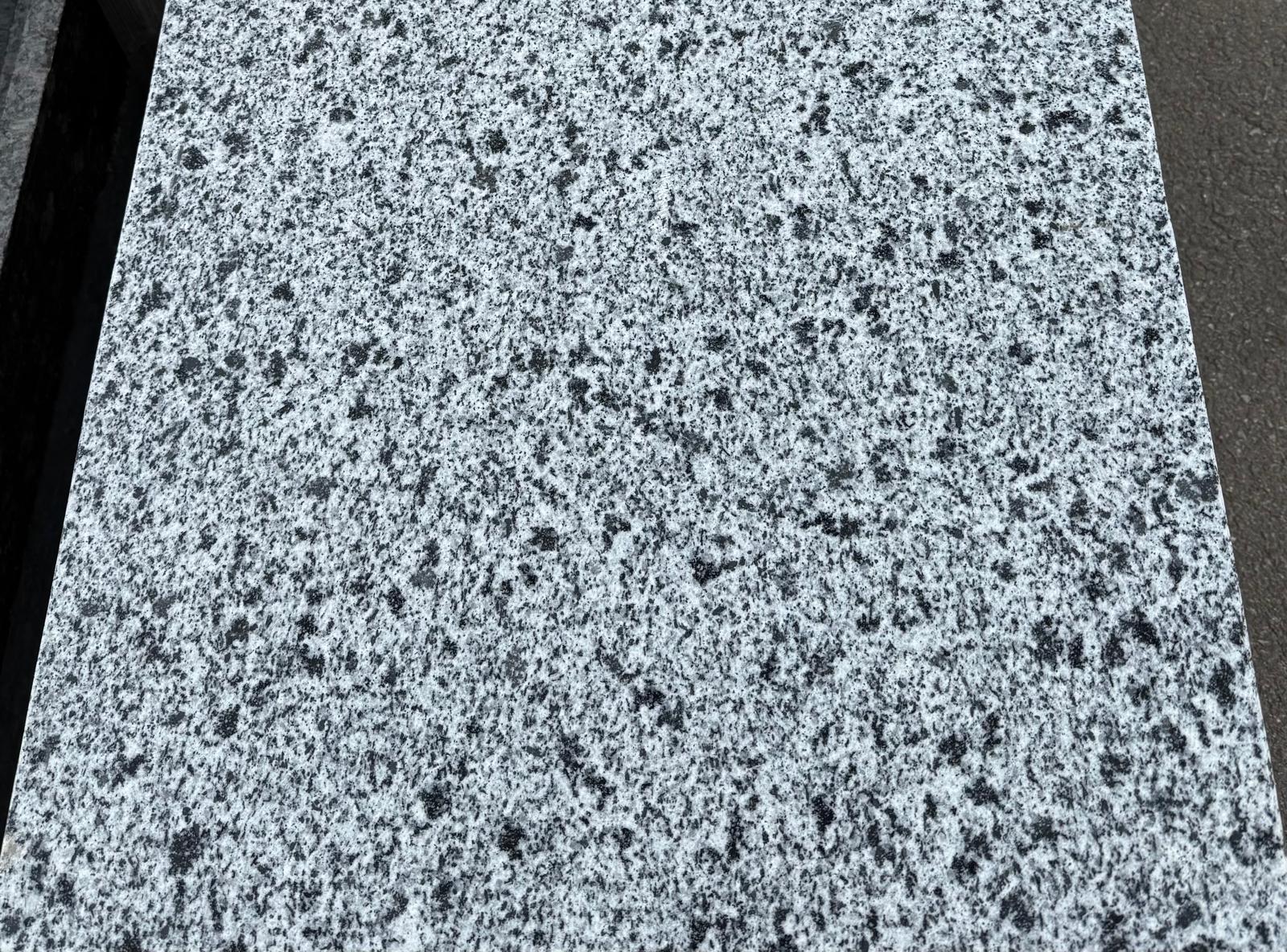 Granit gri speckled
