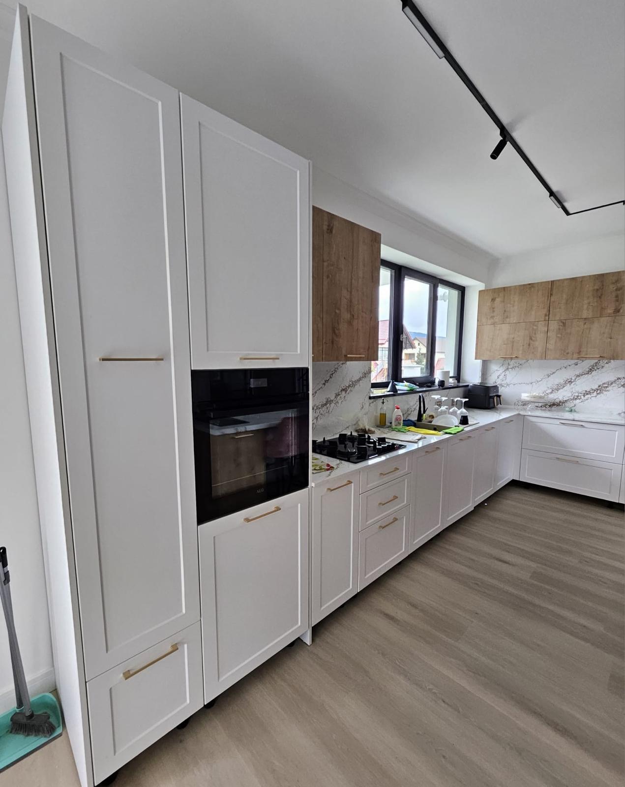 Blat quartz Calacatta Gold
